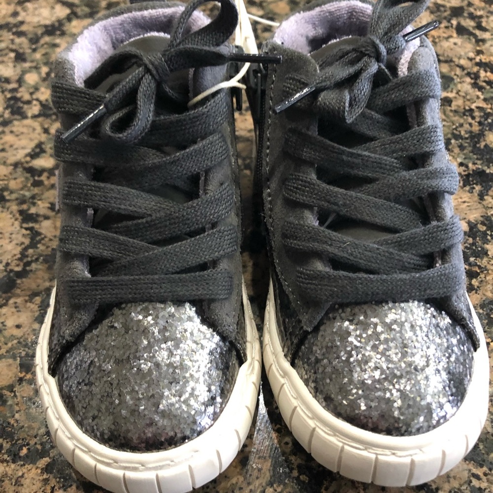 Zara High top sneakers (NWT)
